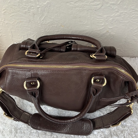 Pour La Victoire Leather Shoulder Bag - Picture 7 of 16